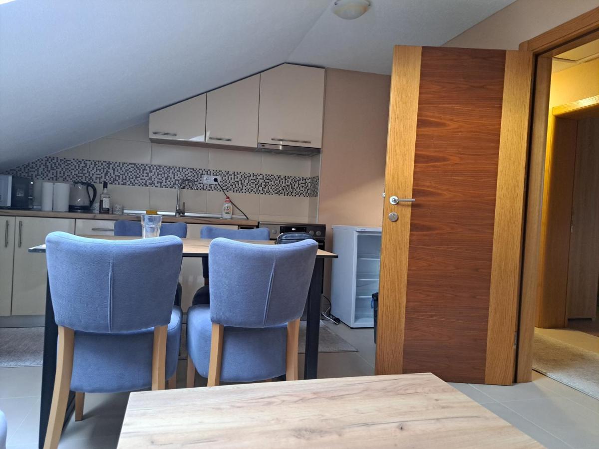 Apartman Avram Kotor Varos Eksteriør bilde