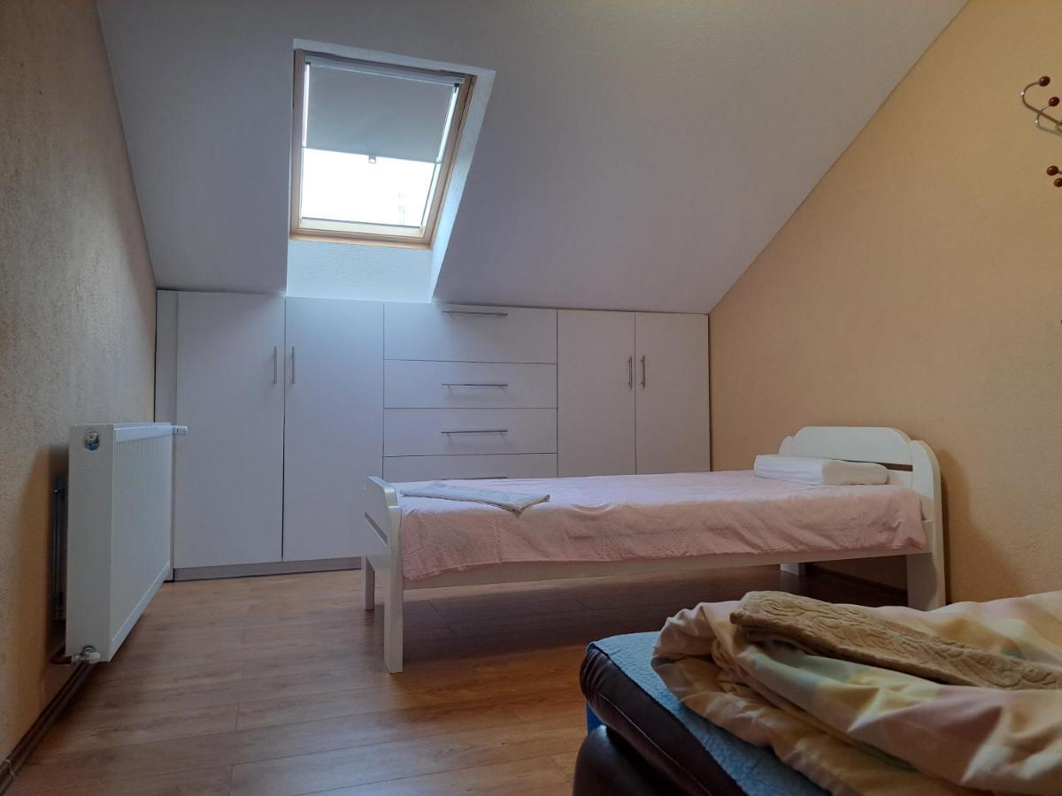 Apartman Avram Kotor Varos Eksteriør bilde